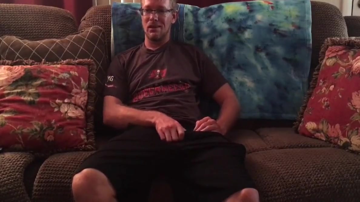 When Step Moms Not Home Step Son Jerks Off To Her Pussy Porn