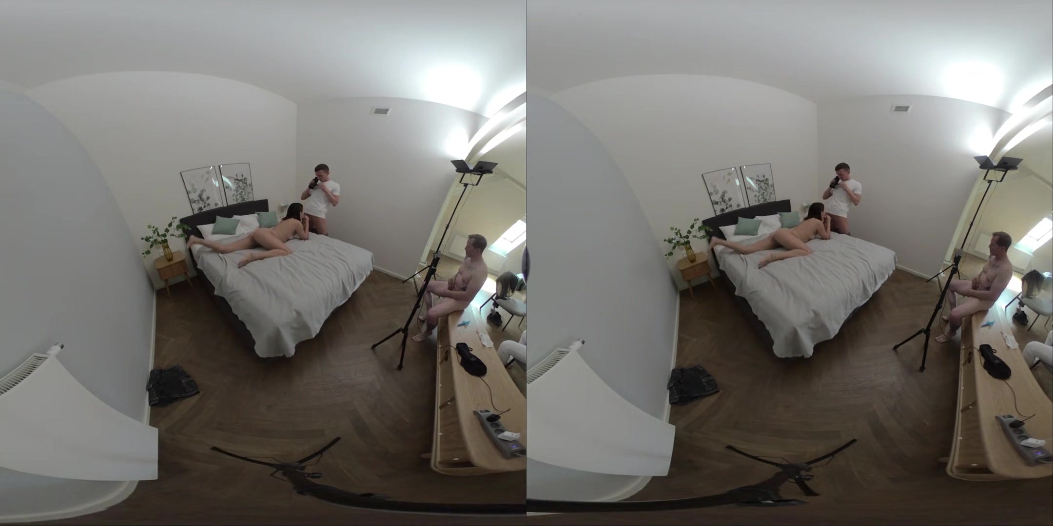 Lady Dee Behind The Scenes VR Part Two – Sexy Slut Screams