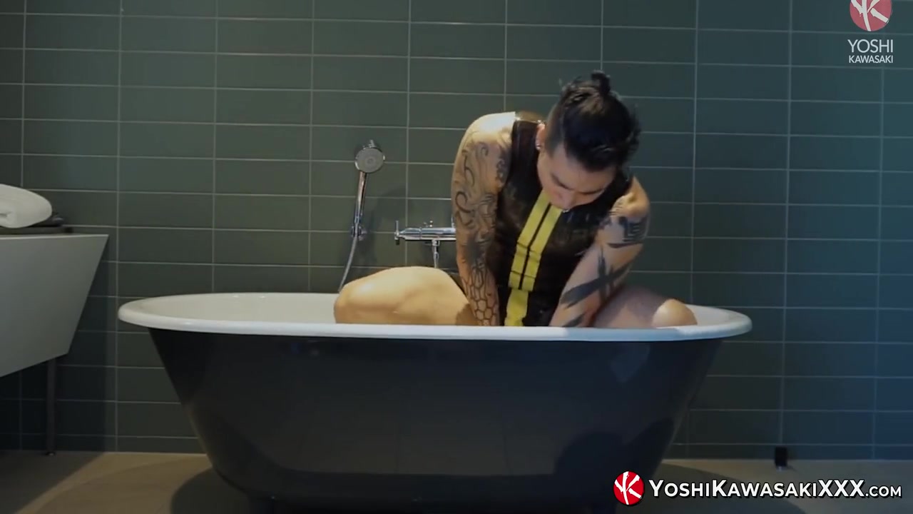 Yoshi Kawasaki - Japanese Dildoes Himself