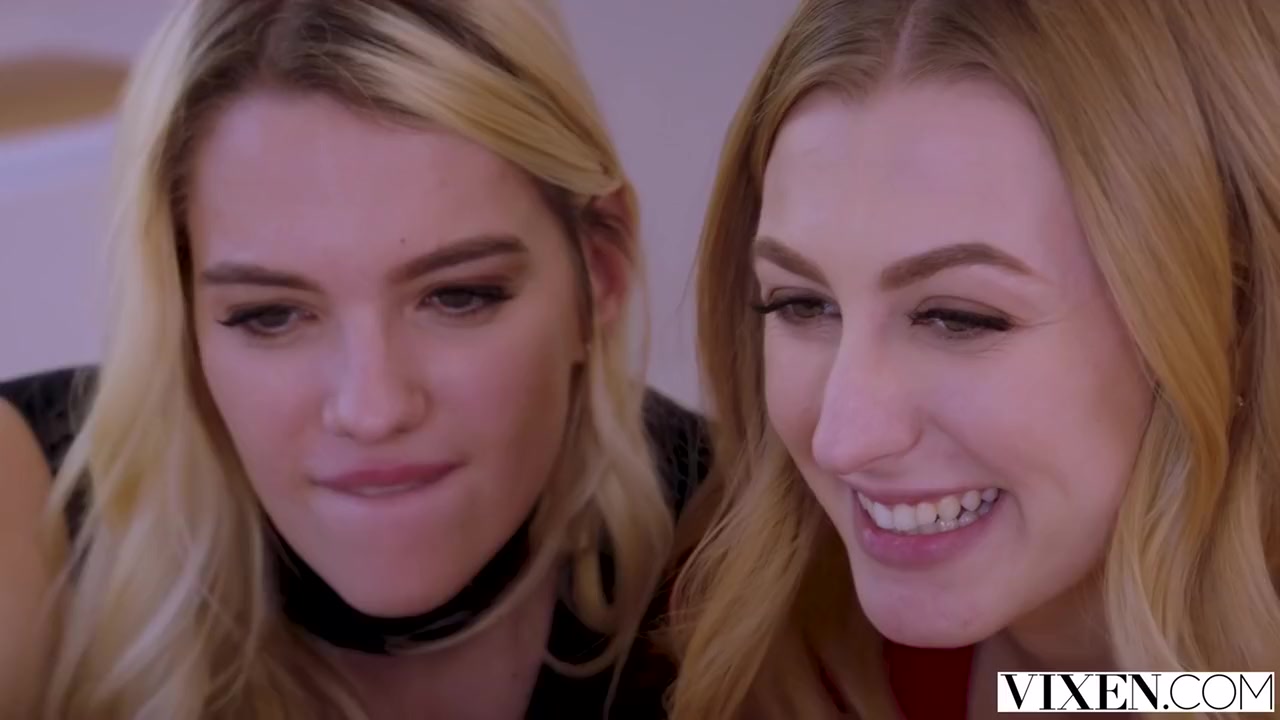 Two Blonde Girls Team Up To Bang In A Threesome