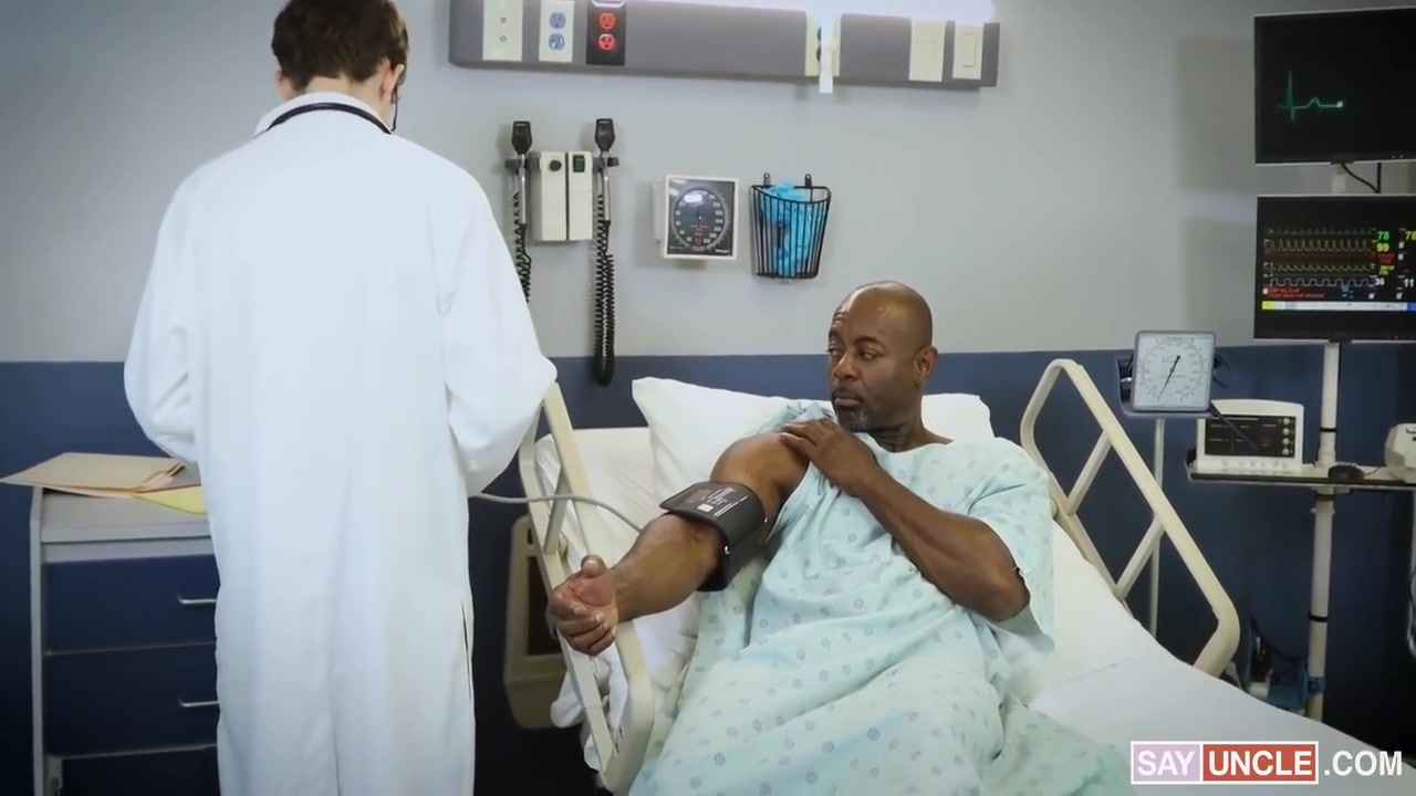 Doctors Touch On Groin With Aaron Trainer And Dakota Lovell
