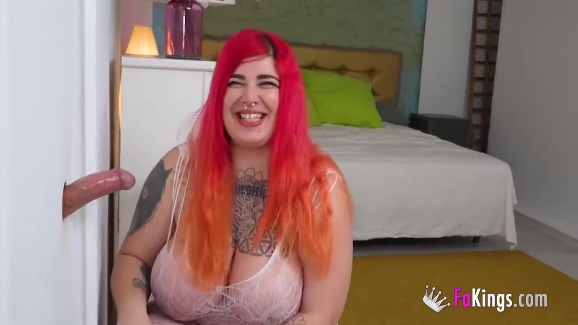 3 Big Big Cocks For A Big Big Girl: Thats Leia Saez For You!