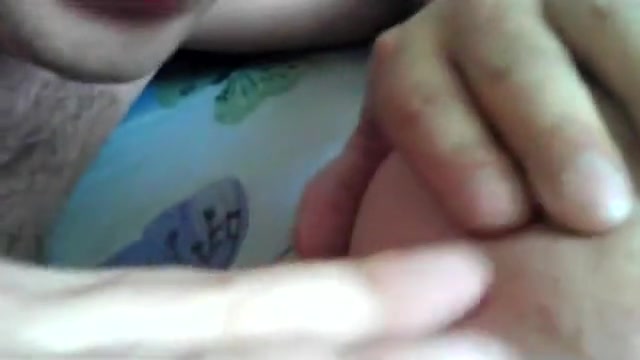 Husband recorded how he's giving a nice tongue to his wife