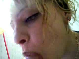 Good-looking slut has a sweet blowjob on amateur cam