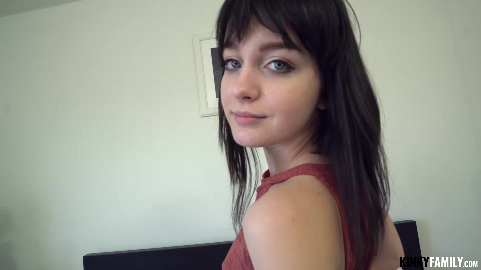 Kinky Family - Nala Nova - Fucked stepsis for phone bill