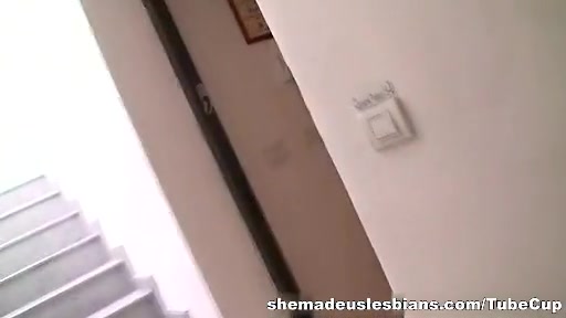 Hot chicks bad in studying but good in pussy licking.
