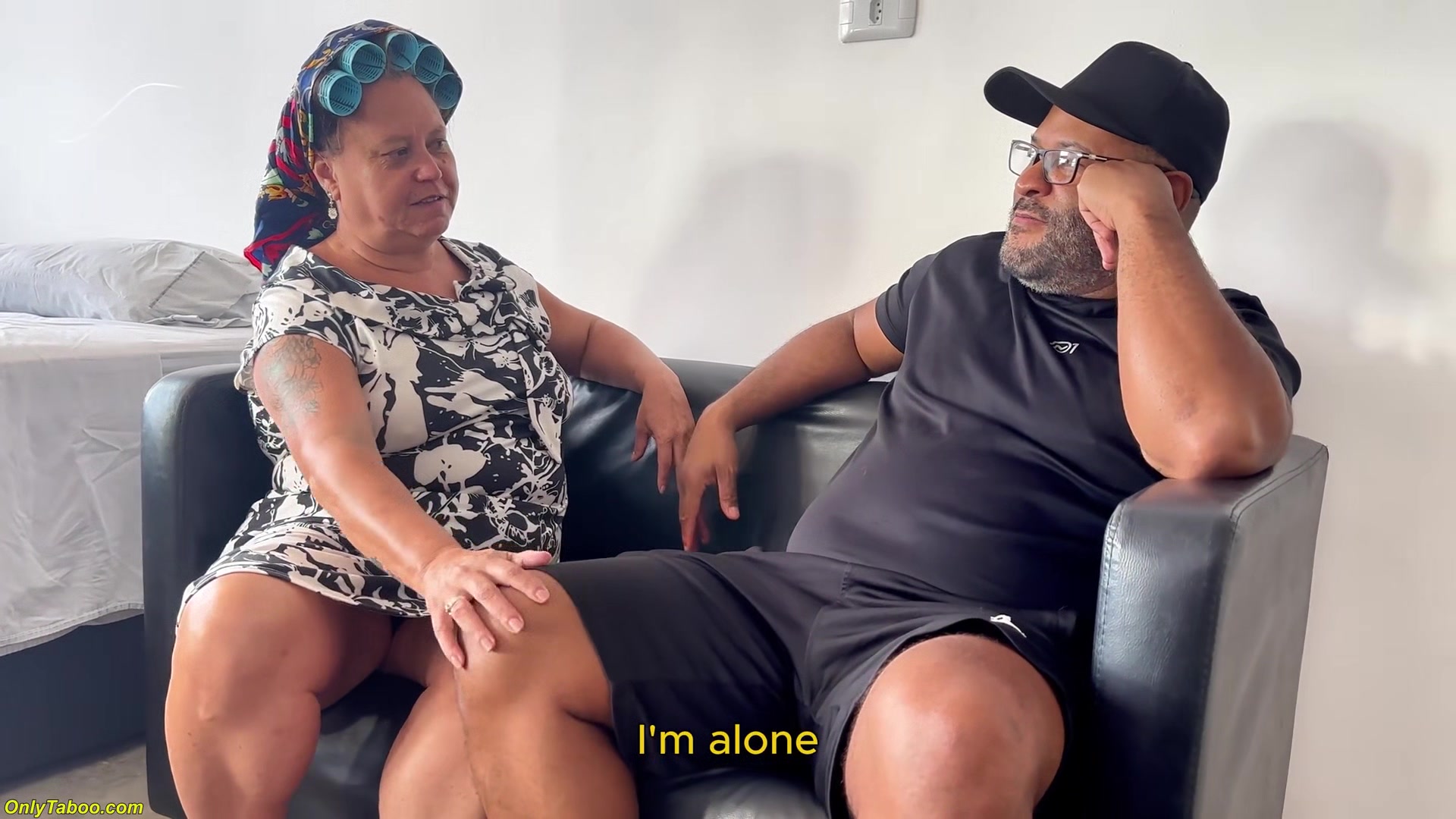 Fat Granny Has Anal With The Moving Helper