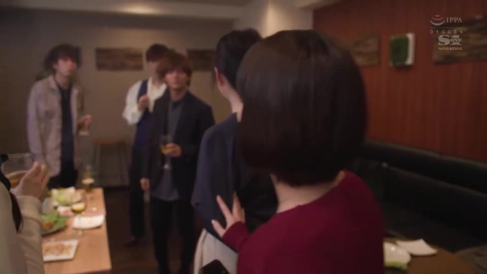 06815 Married woman x NTR