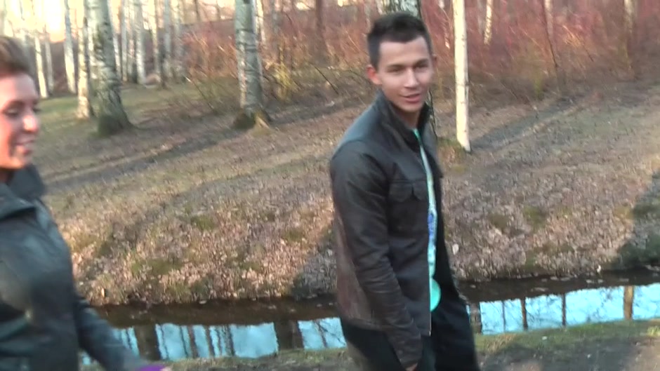 Ally in outdoor sex vid showing a sloppy blowjob