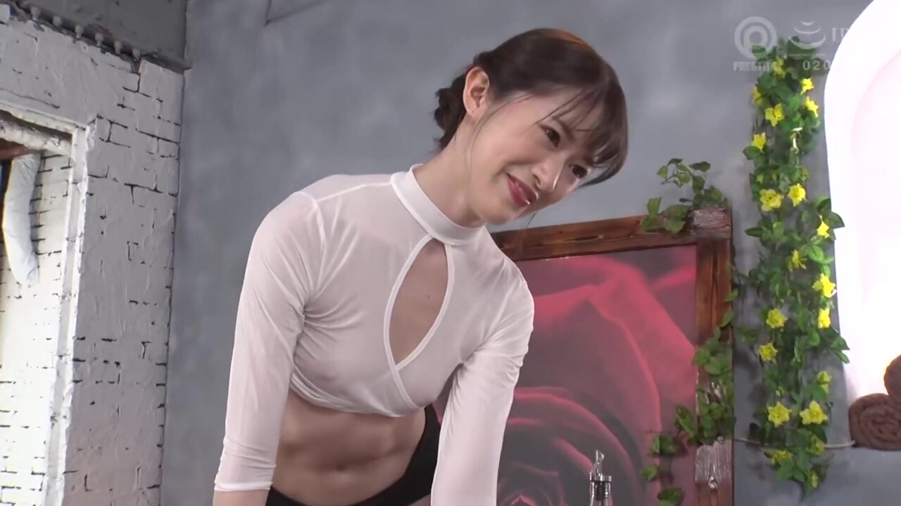 0002799_スレンダーのニホンの女性が潮吹きするエチ合体