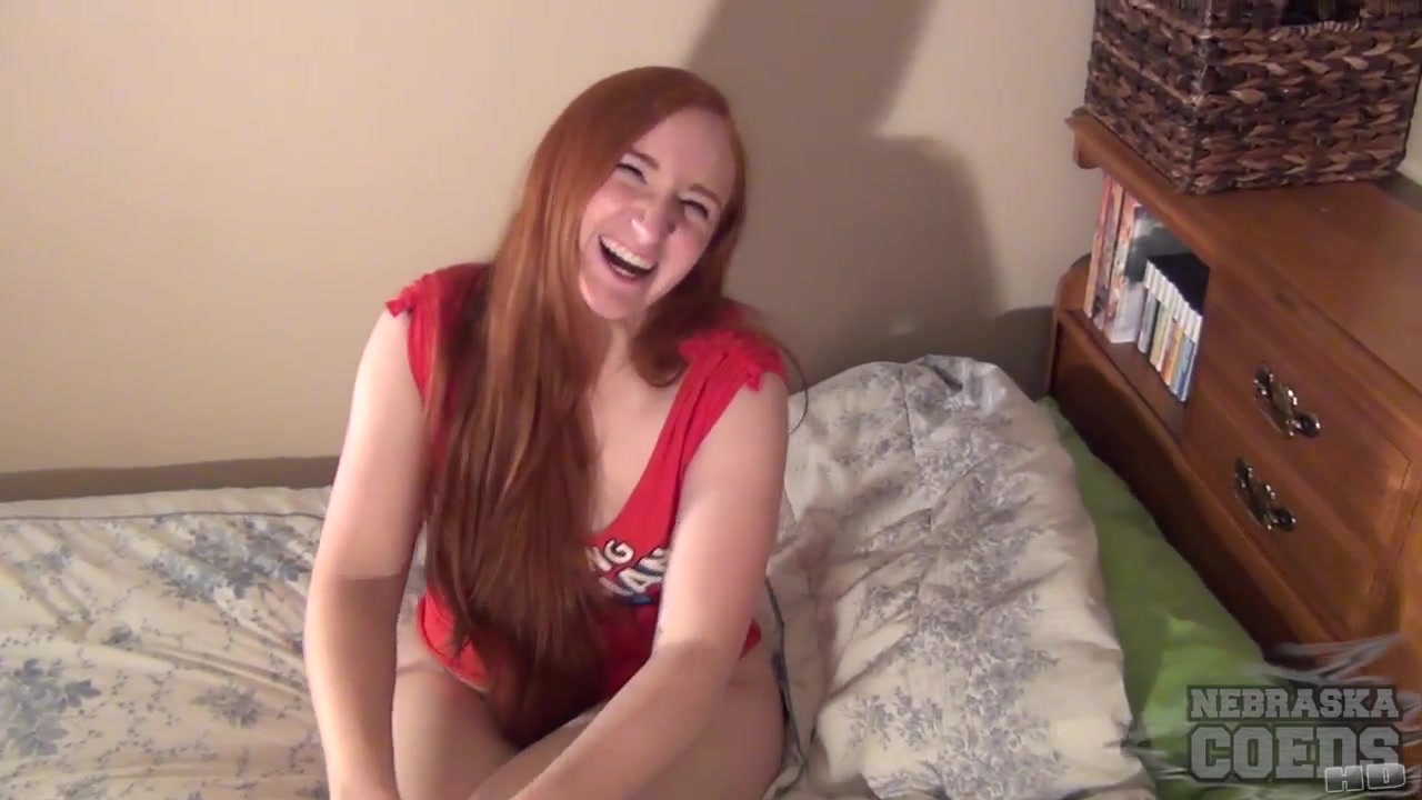 Ginger Ruby First Time Explicit Masturbation With Closeups Of Penetration - NebraskaCoeds