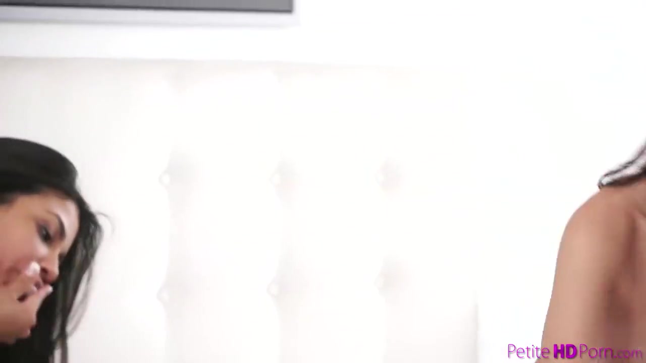 Dillion Harper In Makes Veronica Squirts