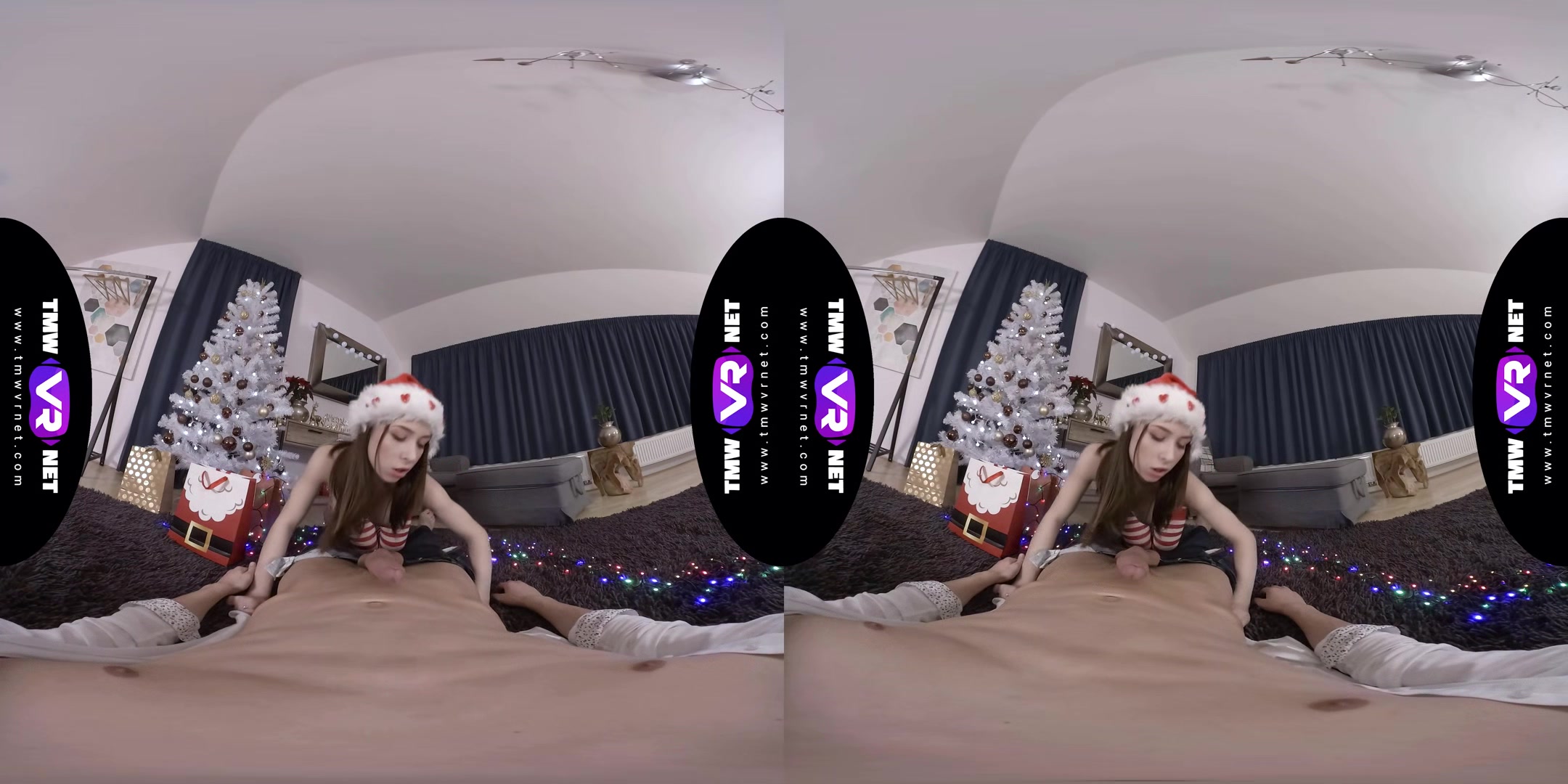 Deep Reward For Giving Her The Right Present - Petite Teen Riding