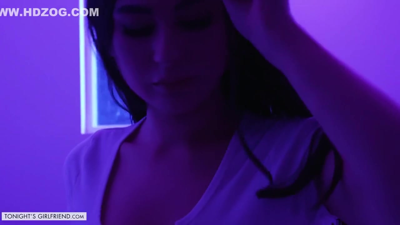 Well Paid Hire A Busty Porn Star To Have Sex With Me