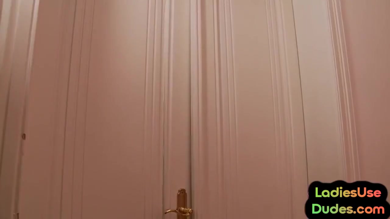 British Femdoms Dildo Fucking Worhtless Incel