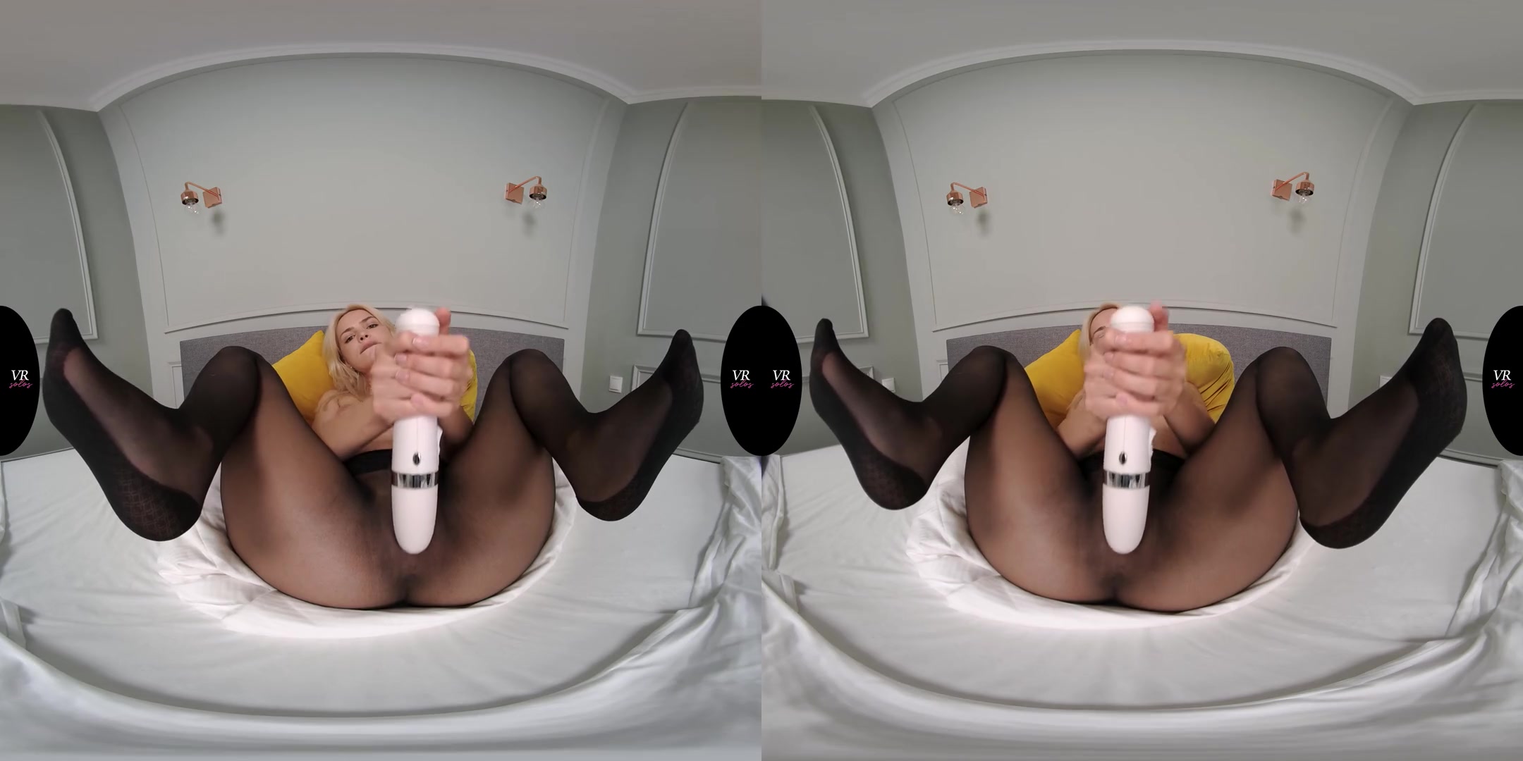 Lika Star - Cute Blonde Solo with a Hitachi Magic Wand Masturbating