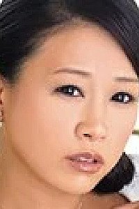 Watch Anna Machimura videos