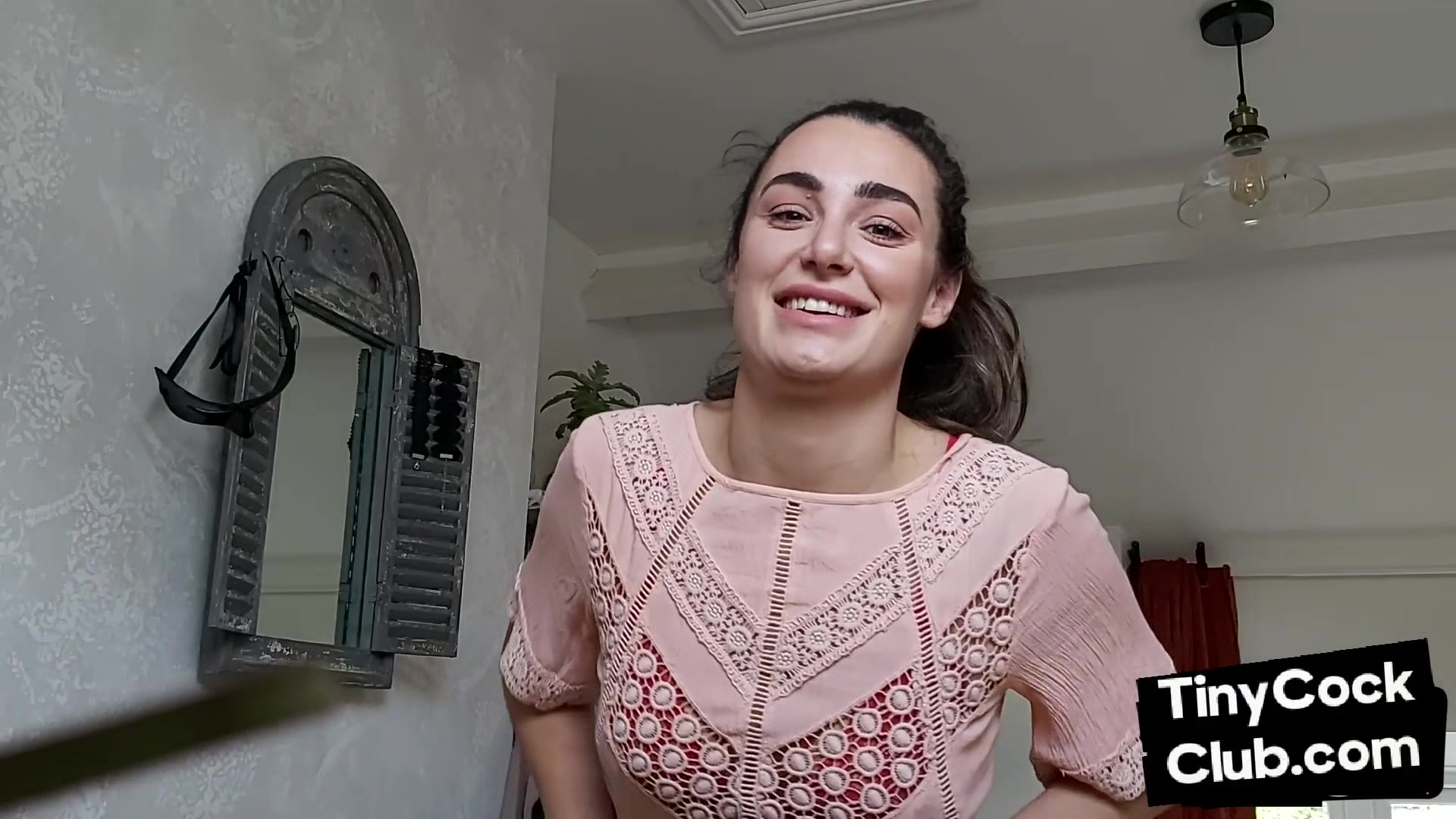 Real SPH amateur brit laughing of incel