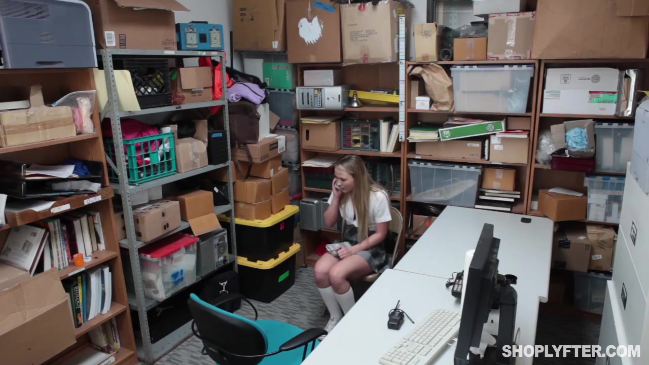 Alyssa Cole - Security Guy Fucking Young Blonde From Behind In The Back Office
