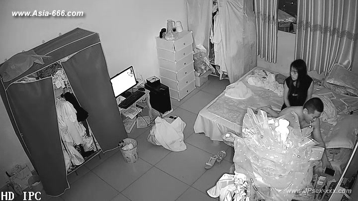 Hackers use the camera to remote monitoring of a lover's home life.260