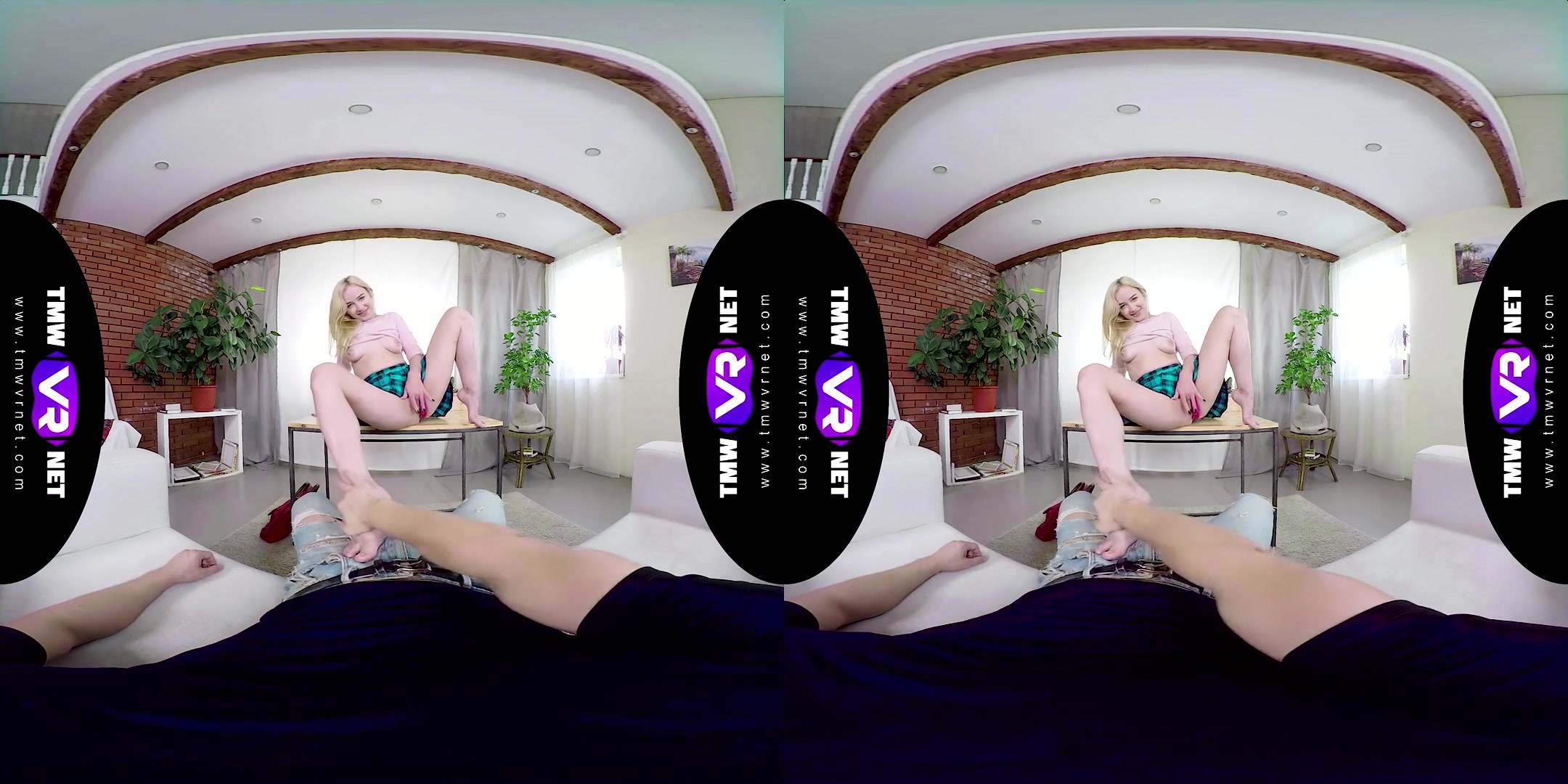 Effy Sweet in Awesome Cock Riding - TmwVRNet