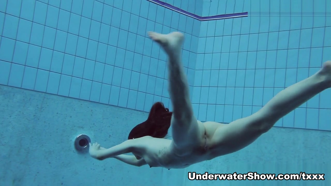 Roxalana Video - UnderwaterShow