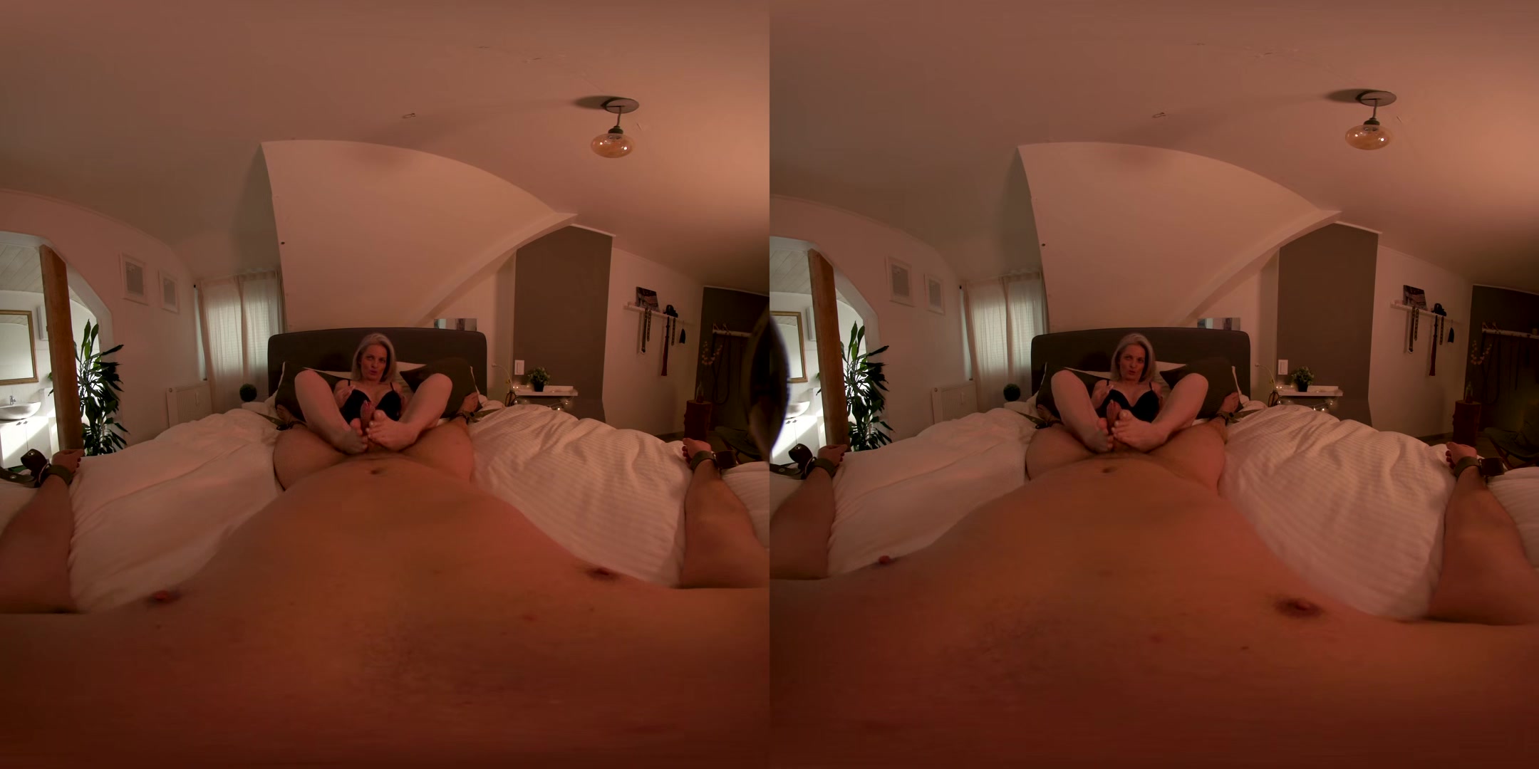 Bound Footjob - Sabdeluxe - Vr Porn Video
