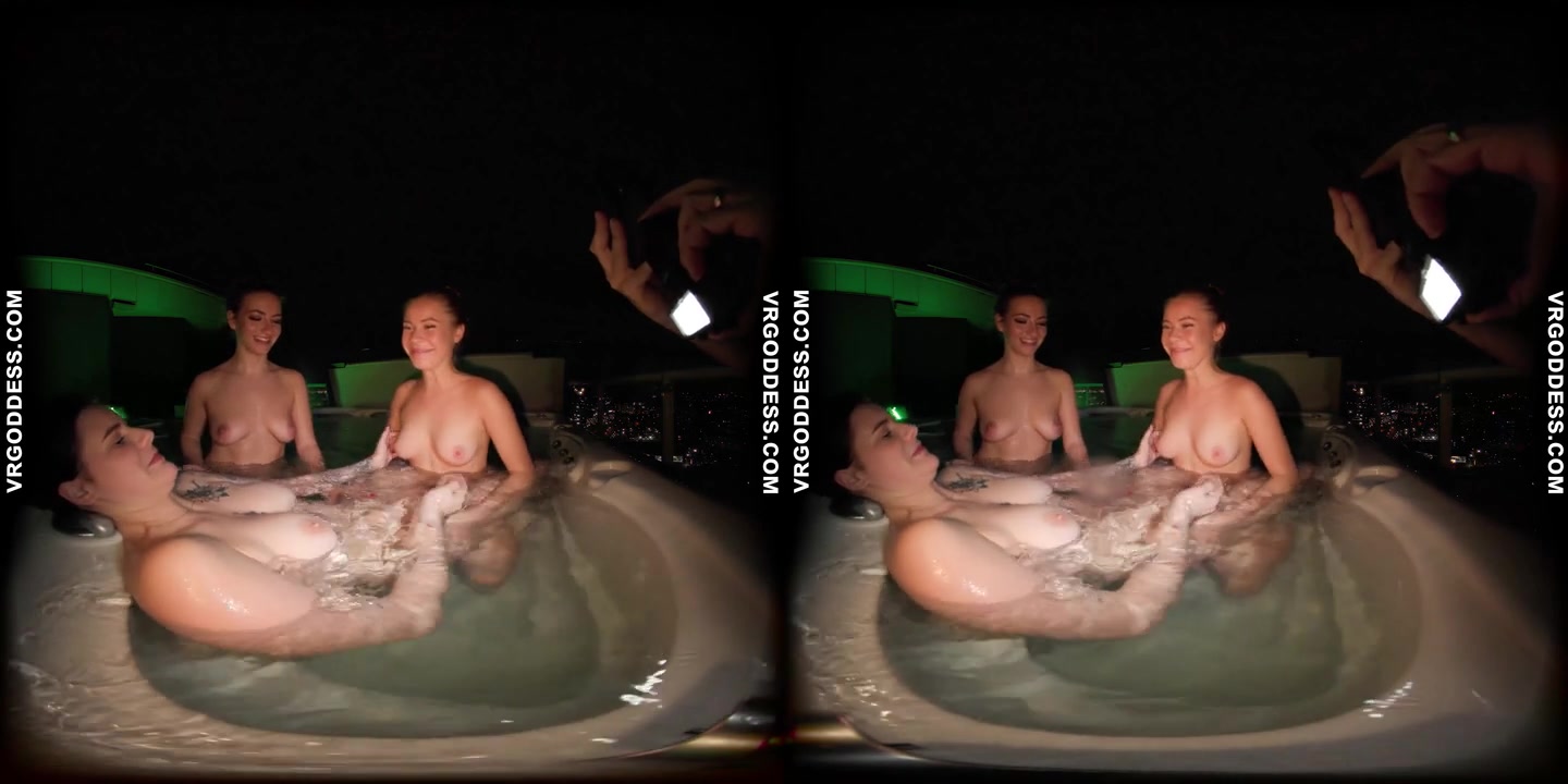 Threeway Hot Girl Late Night Fun In The Rooftop Jaccuzi And Shower With Kristina Melonie And Queen