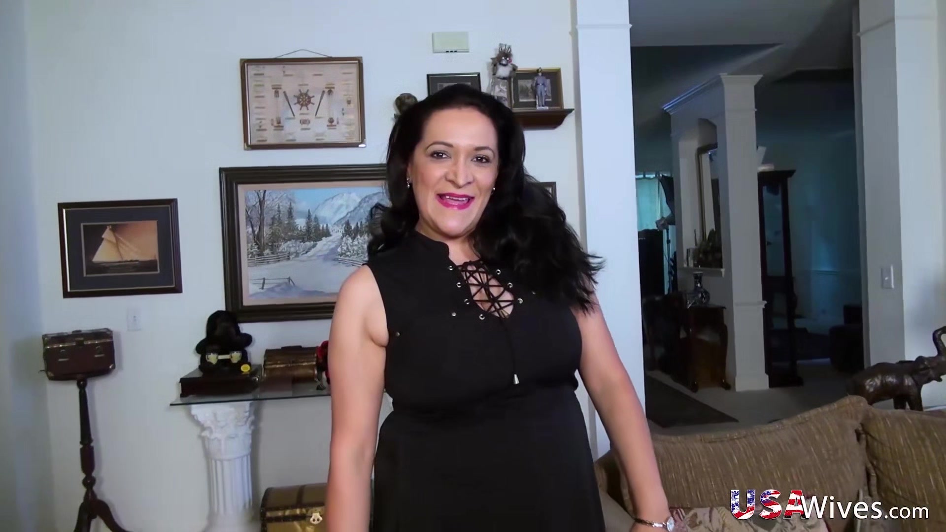 USAwives Classy Matures with Sex Toys Masturbation