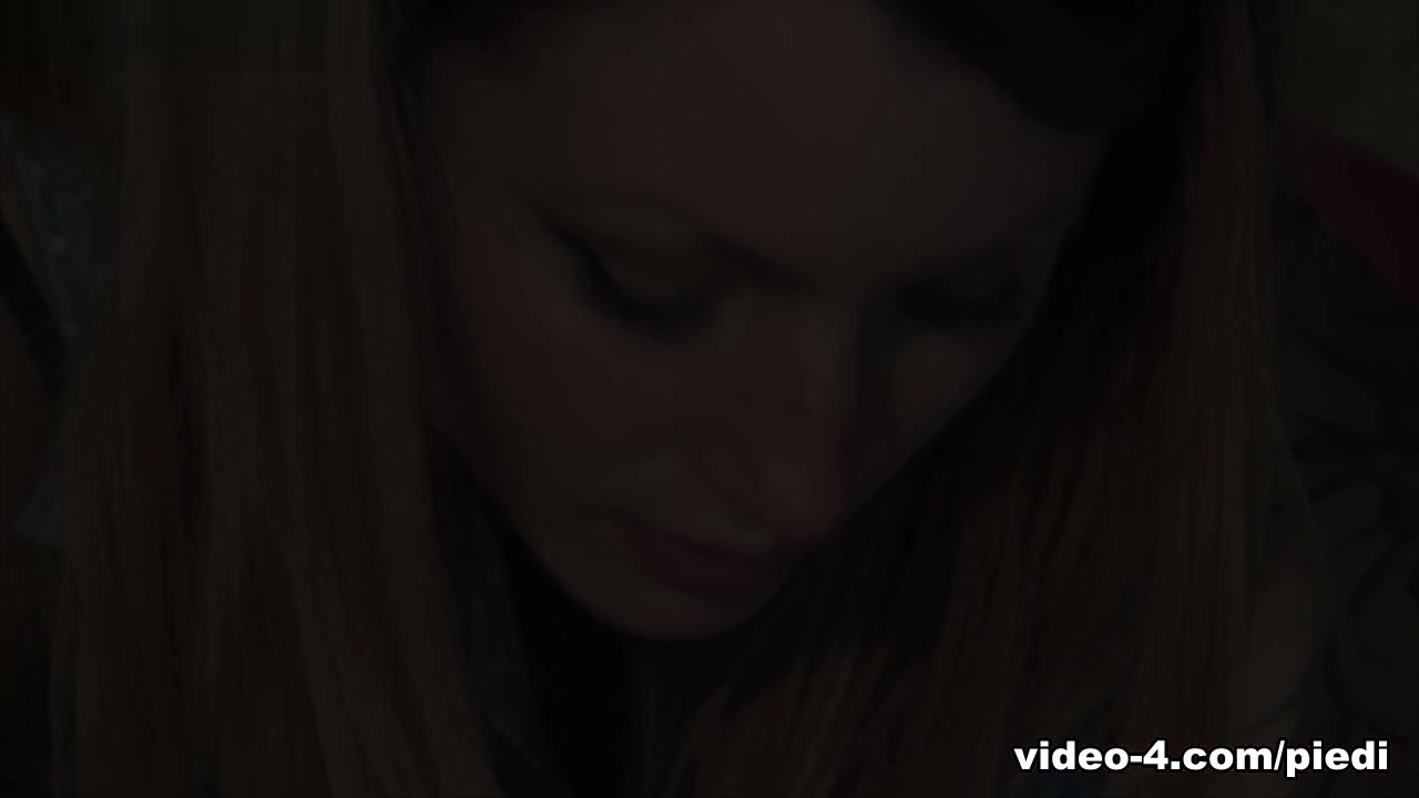 PassionePiedi Video: Thena