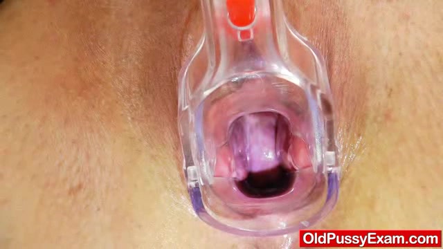 Curvicous huge boobs wife older pussy exam