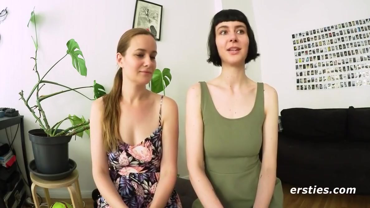 Sexy Babes Have Sex In Public Places