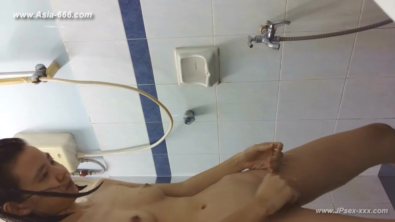 peeping chinese bath.59