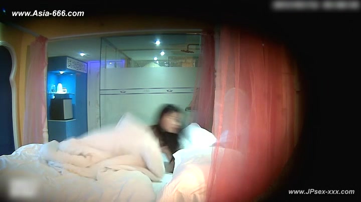 Hackers use the camera to remote monitoring of a lover's home life.276