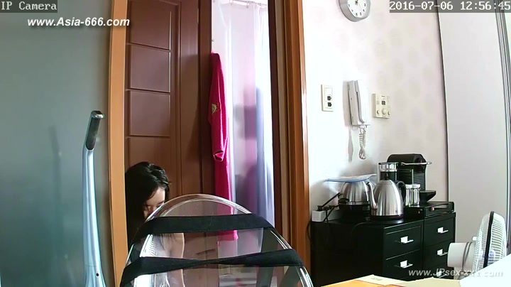 Hackers use the camera to remote monitoring of a lover's home life.39