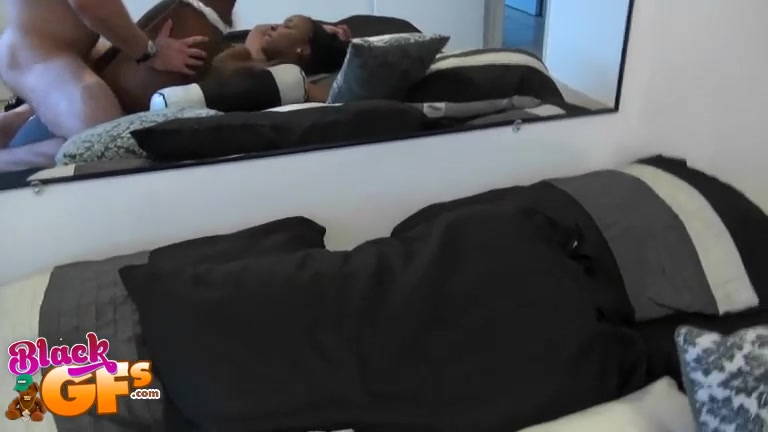 Naomi in Legs Up - BlackGfs