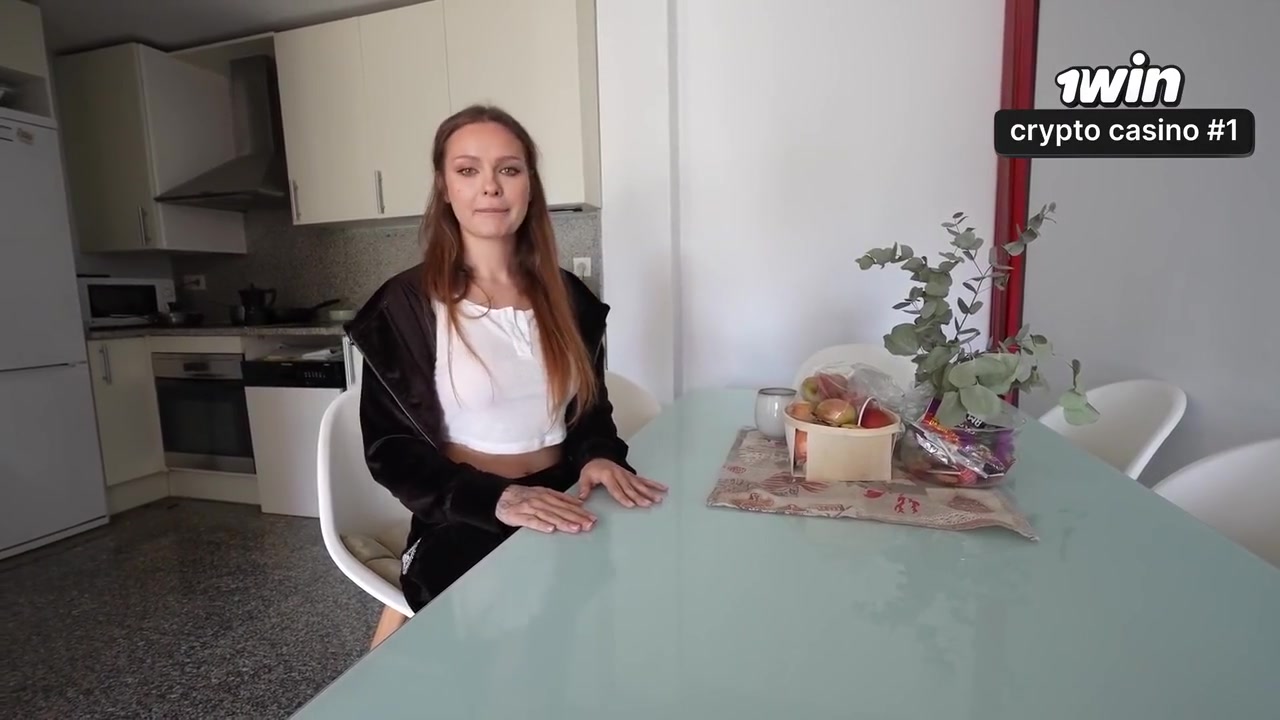 Neighbour Found Out His Husband Cheated On Her. She Wants To Pay Him Back - Alexa Poshspicy