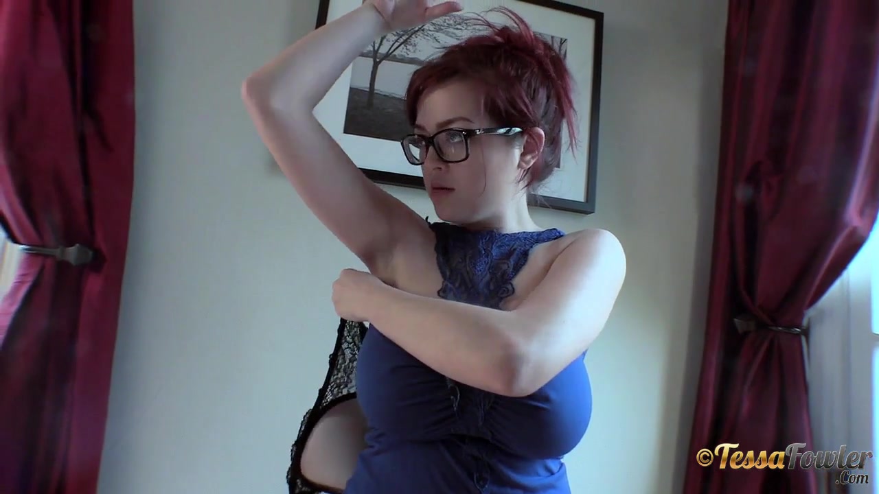 Tessa Fowler - Fan Outfits Royal Blue Top 3