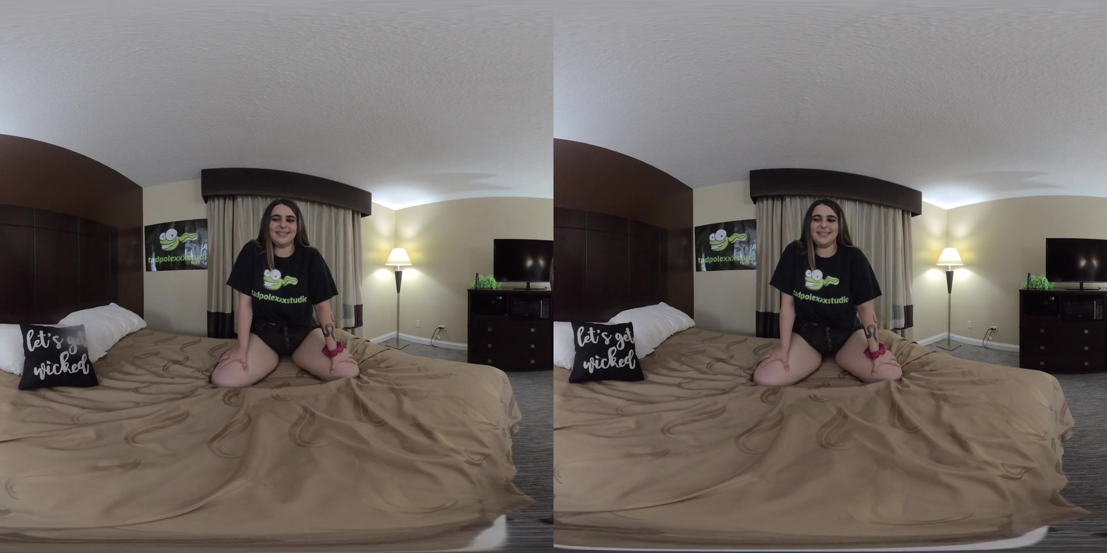 Teenager Serenity Taylor 1st Gangbang 1 of 2; Amateur teen 18+ Gangbang and Bukkake