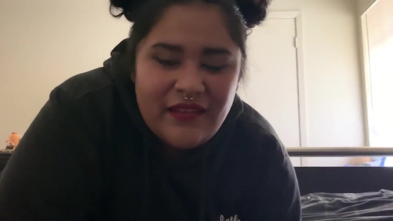 Stepsister Catches Stepbro Watching Porn
