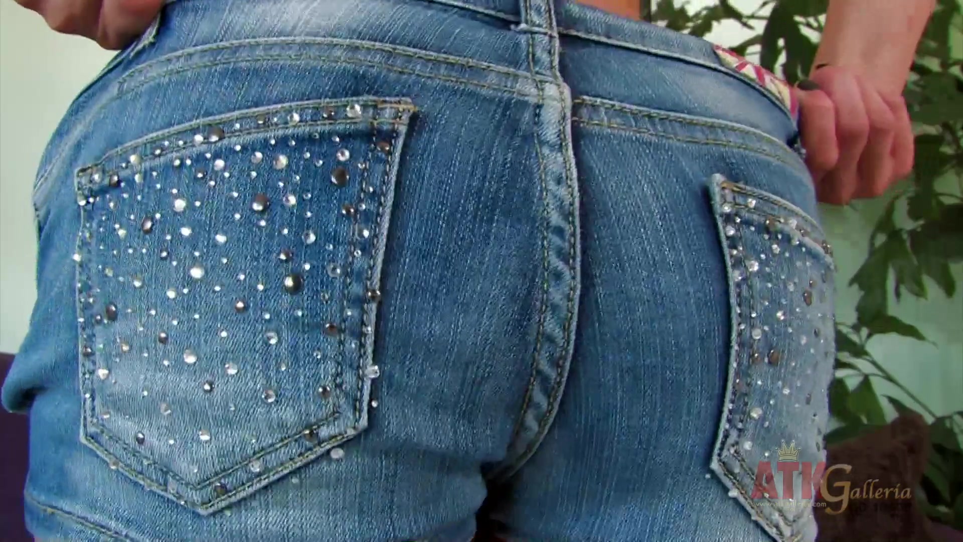 Bitch eager to cum
