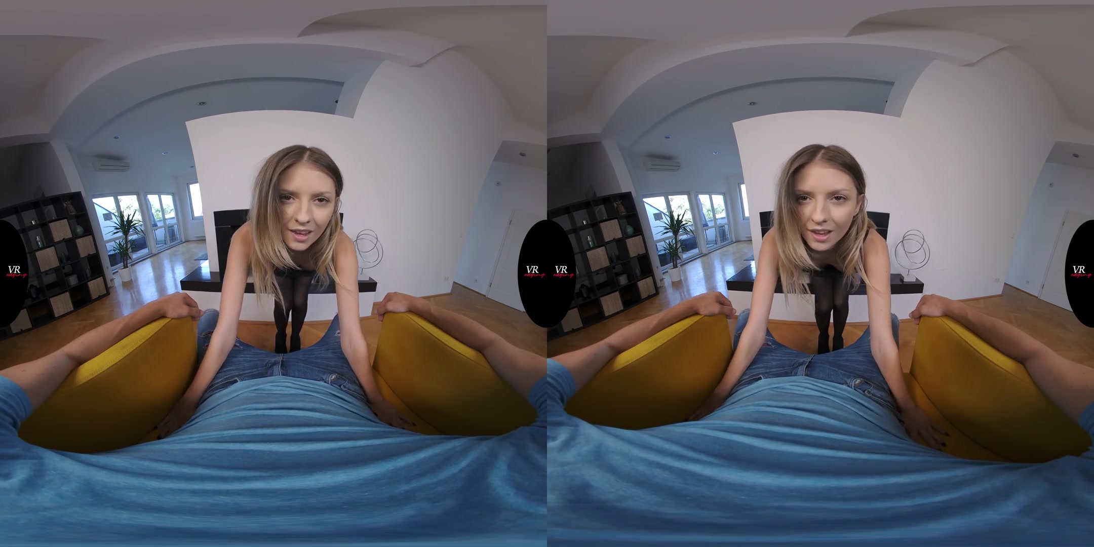 Rebecca Avidly Wants Your Sperm - Blowjob and Handjob From Beautiful Model