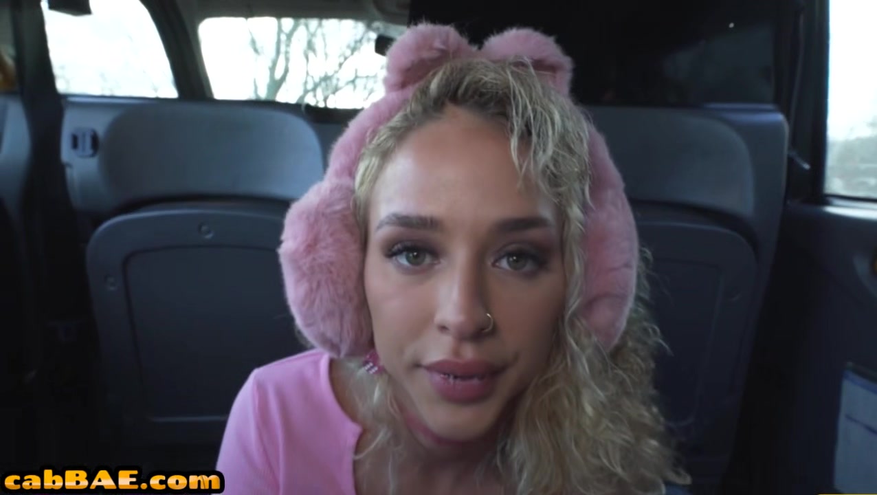 Car babe filled by big white dick in wet pussy hole