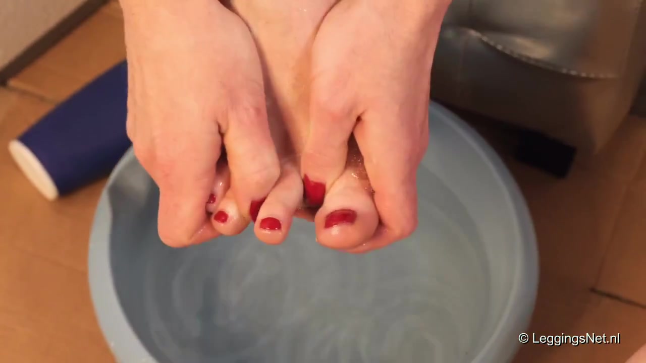 Wash Feet