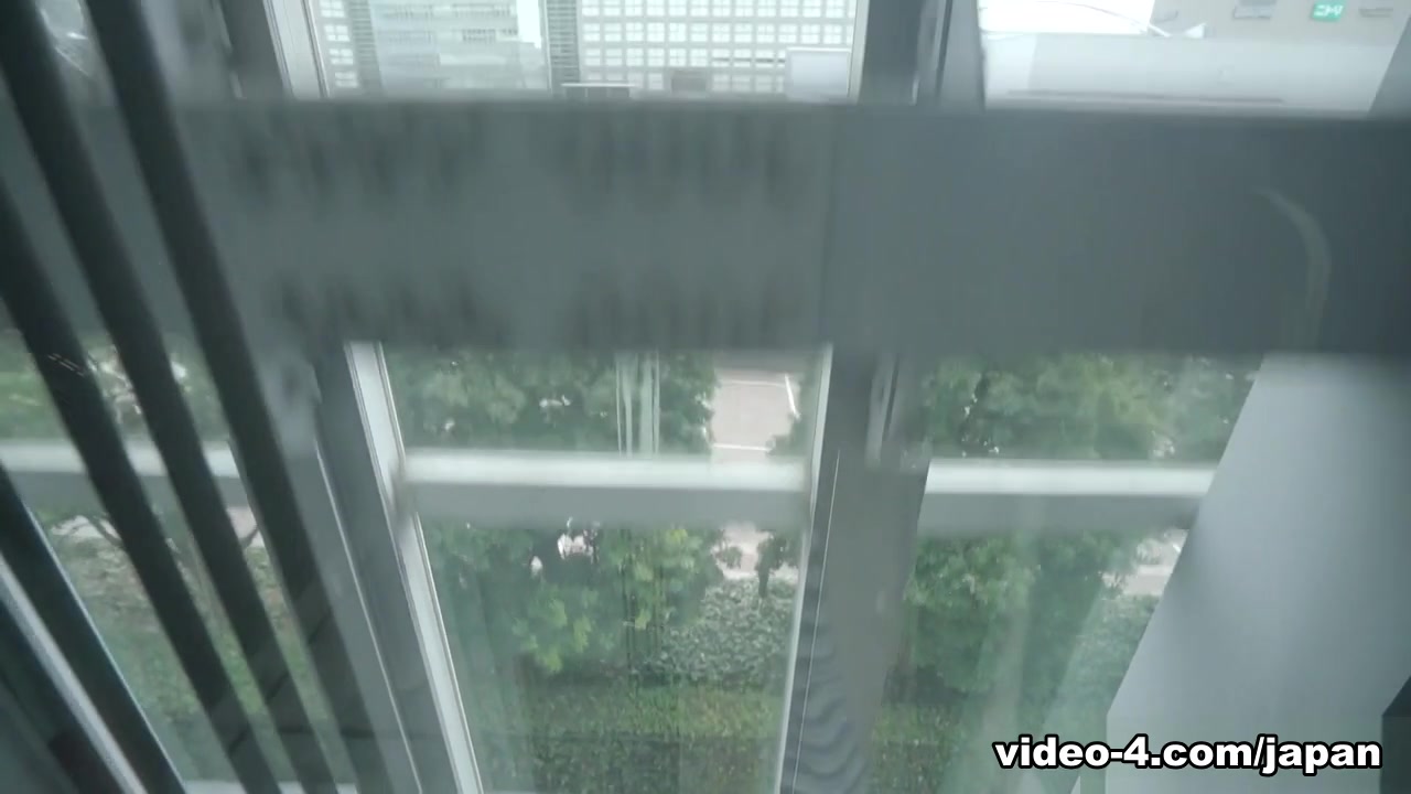 Tubasa cheats on her husband in a hotel with a model from JapanHDV - JapanHDV