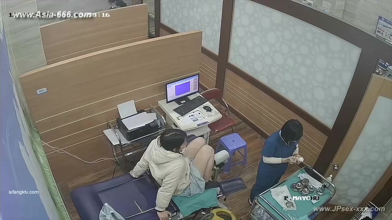 Peeping Hospital patient.27