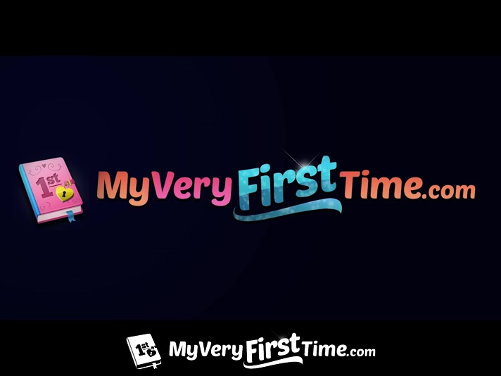 Sadie and Bailey’s First Group Sex - MyVeryFirstTime