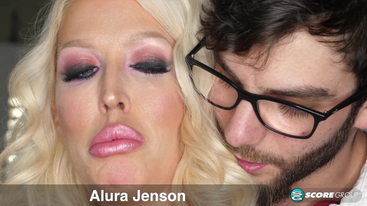 Deep In The Butt Of Busty Alura Jenson - ScoreLand