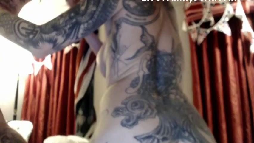Sexy Shemale Sex On Cam