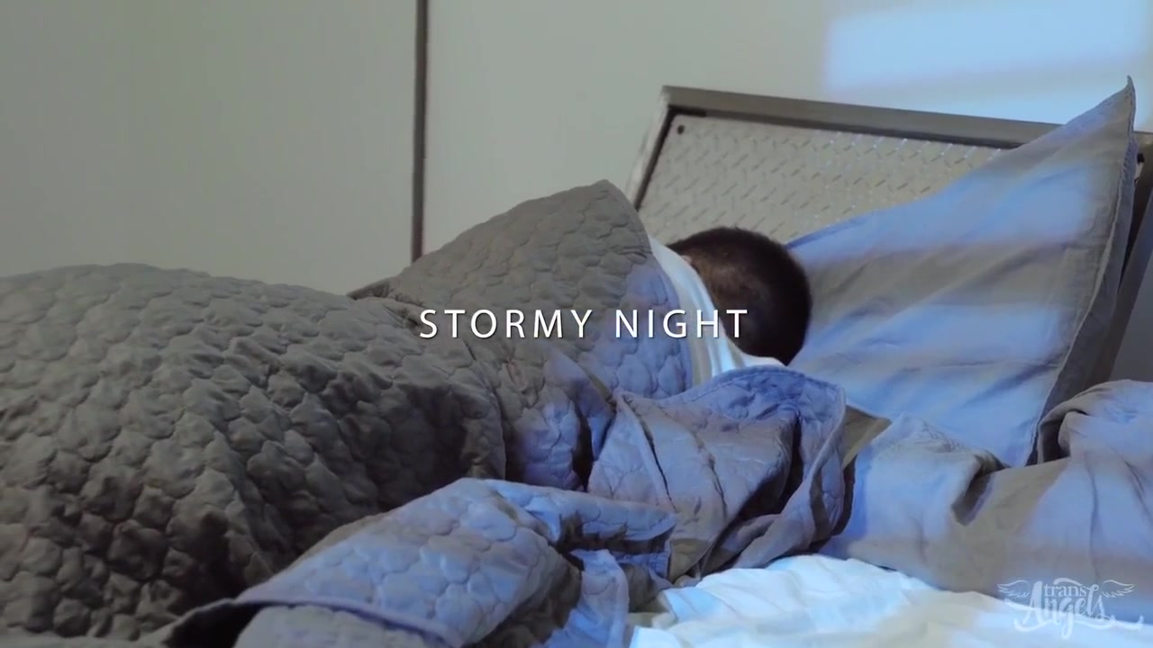 Janelle Fennec - Stormy Night